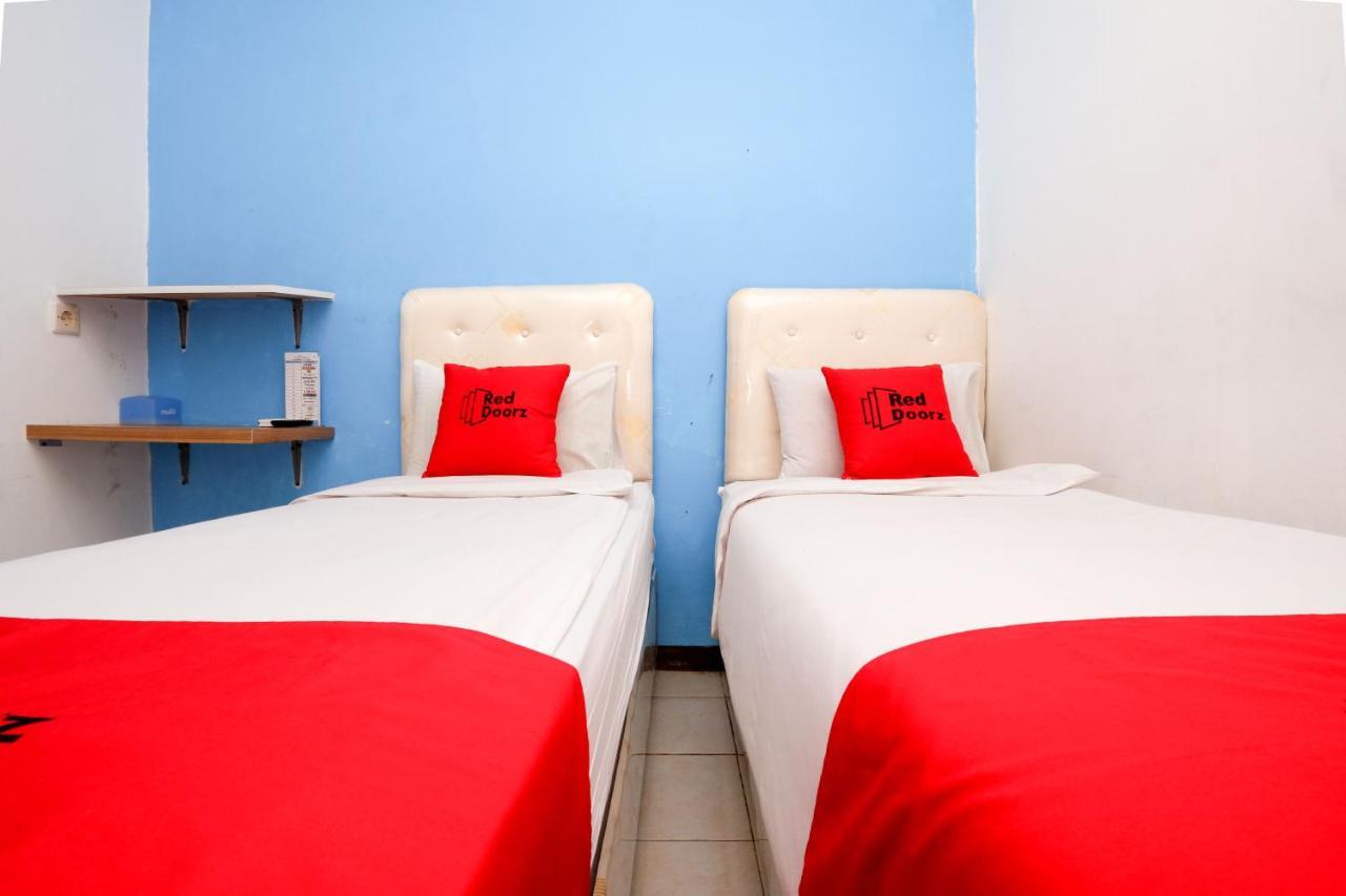 Hotel O Semarang Near Kota Lama Semarang Formerly Kamarkoe Residence Coo Property Exteriör bild